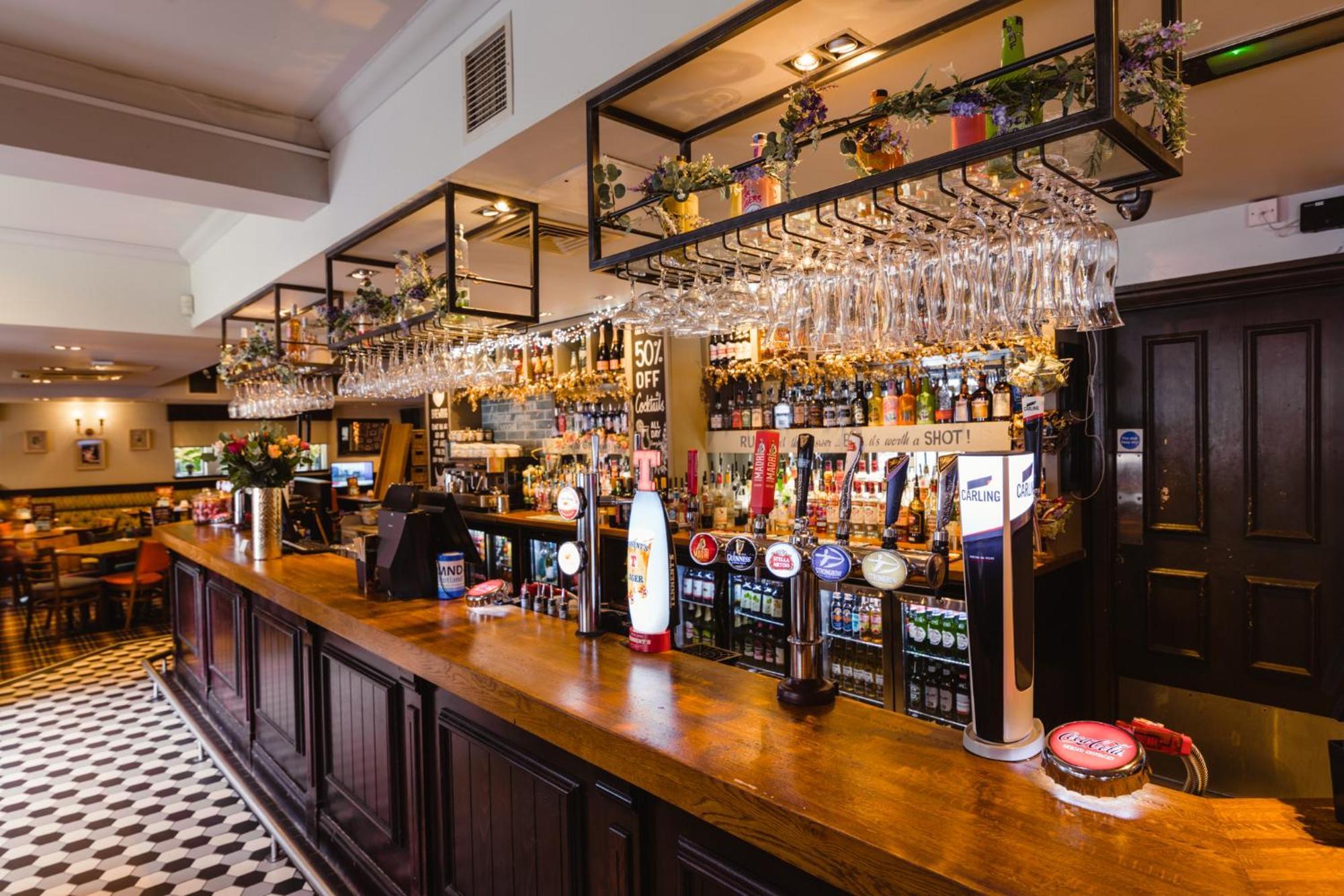 פאיסליי The Abbey Inn מראה חיצוני תמונה